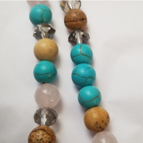 ❤Semi Precious Stone Pendant Necklace ❤ - Picture 4 of 5
